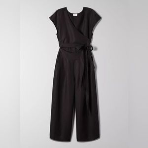 Aritzia Wilfred linen blend black wrap v neck jumpsuit Size 0